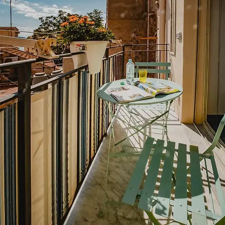 Un Balcone Sulle Mura By Wonderful Italy Lejlighed
